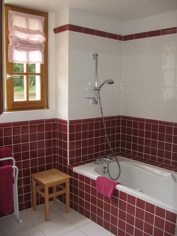 Les Vieux Guays Bed & Breakfast Cerdon  ห้อง รูปภาพ
