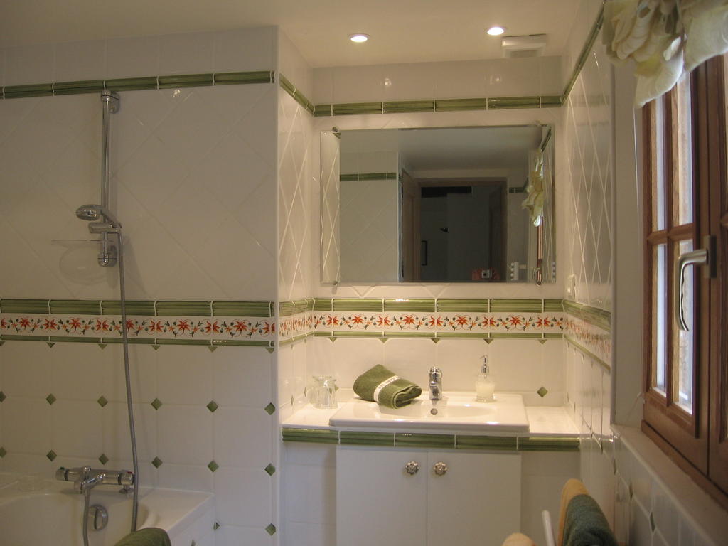 Les Vieux Guays Bed & Breakfast Cerdon  ภายนอก รูปภาพ