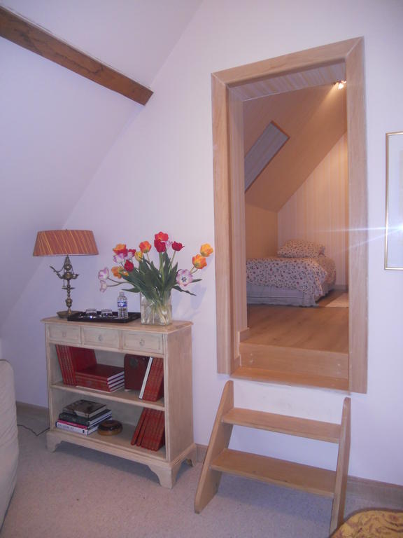 Les Vieux Guays Bed & Breakfast Cerdon  ห้อง รูปภาพ