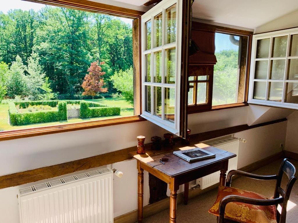 Les Vieux Guays Bed & Breakfast Cerdon  ภายนอก รูปภาพ